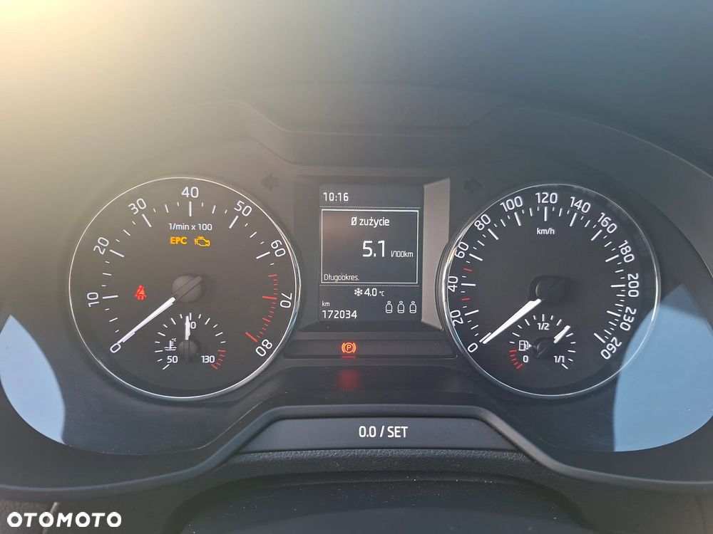 Skoda Octavia 1.4 TSI Ambition - 10