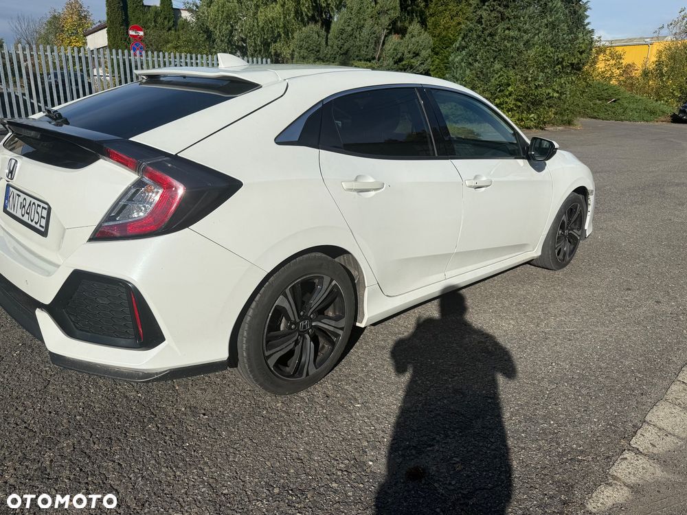 Honda Civic 2018 photo 3