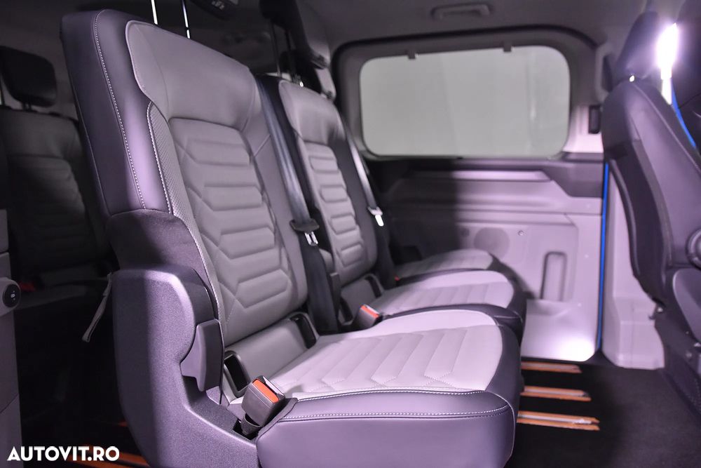 Ford Tourneo Custom Bus 320S 2.0 EcoBlue 170 CP 8AT L1H1 FWD Titanium X - 12