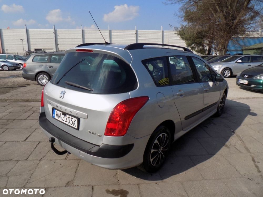 Peugeot 308 - 4