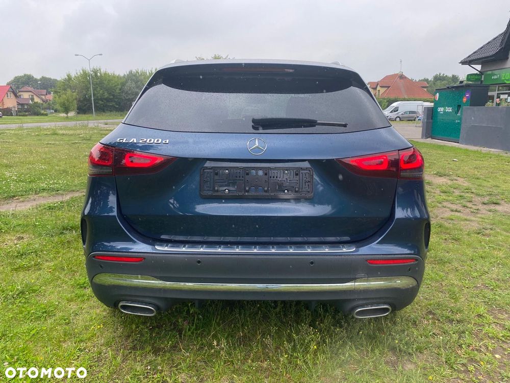 Mercedes-Benz GLA 200 d 8G-DCT Edition AMG Line - 6