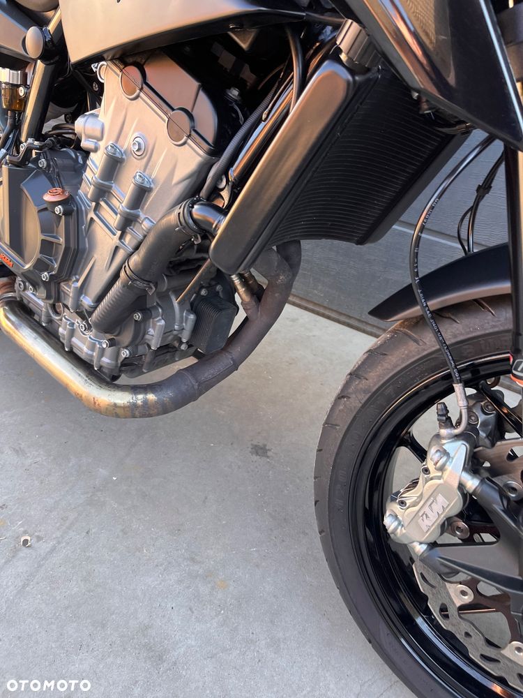 KTM Duke 790 - 8