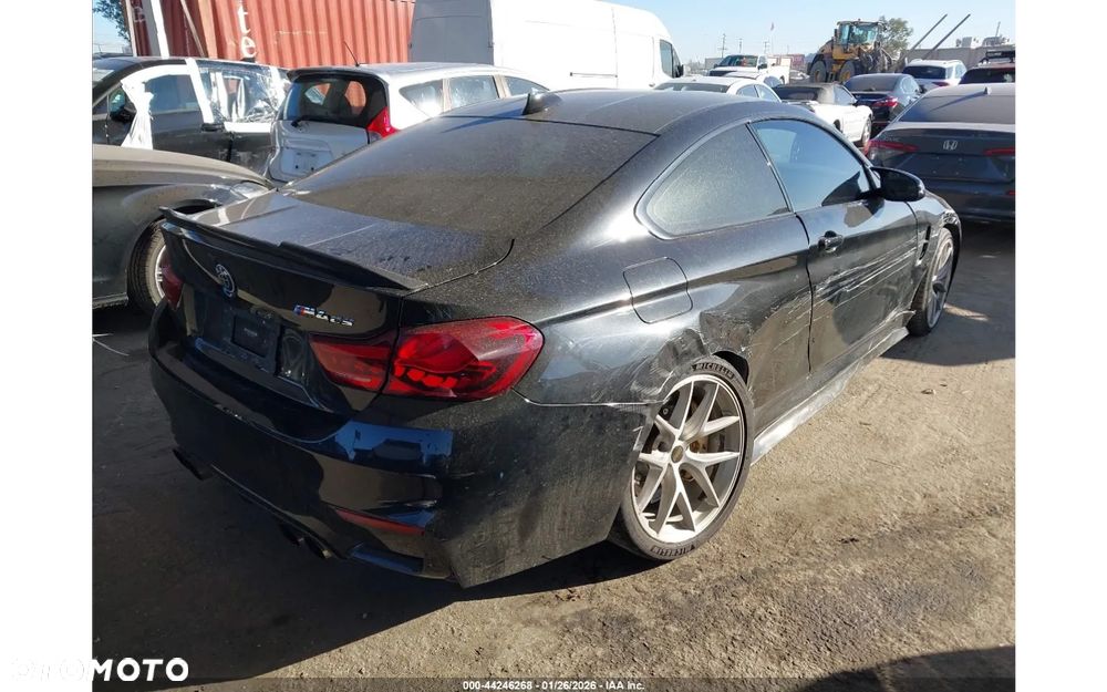 BMW M4 - 4