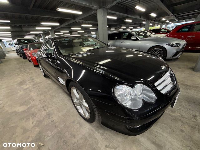 Mercedes-Benz SL - 10