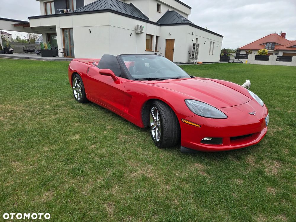 Chevrolet Corvette - 12