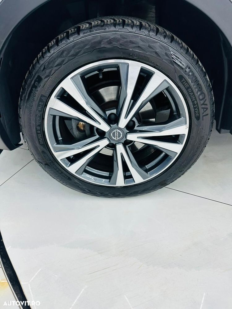 Nissan Qashqai 1.2 DIG-T Xtronic ACENTA - 9