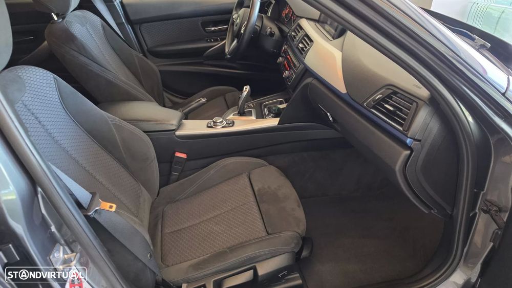 BMW 320 d Auto Pack M - 50