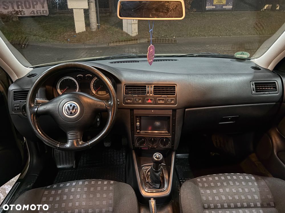 Volkswagen Bora - 14