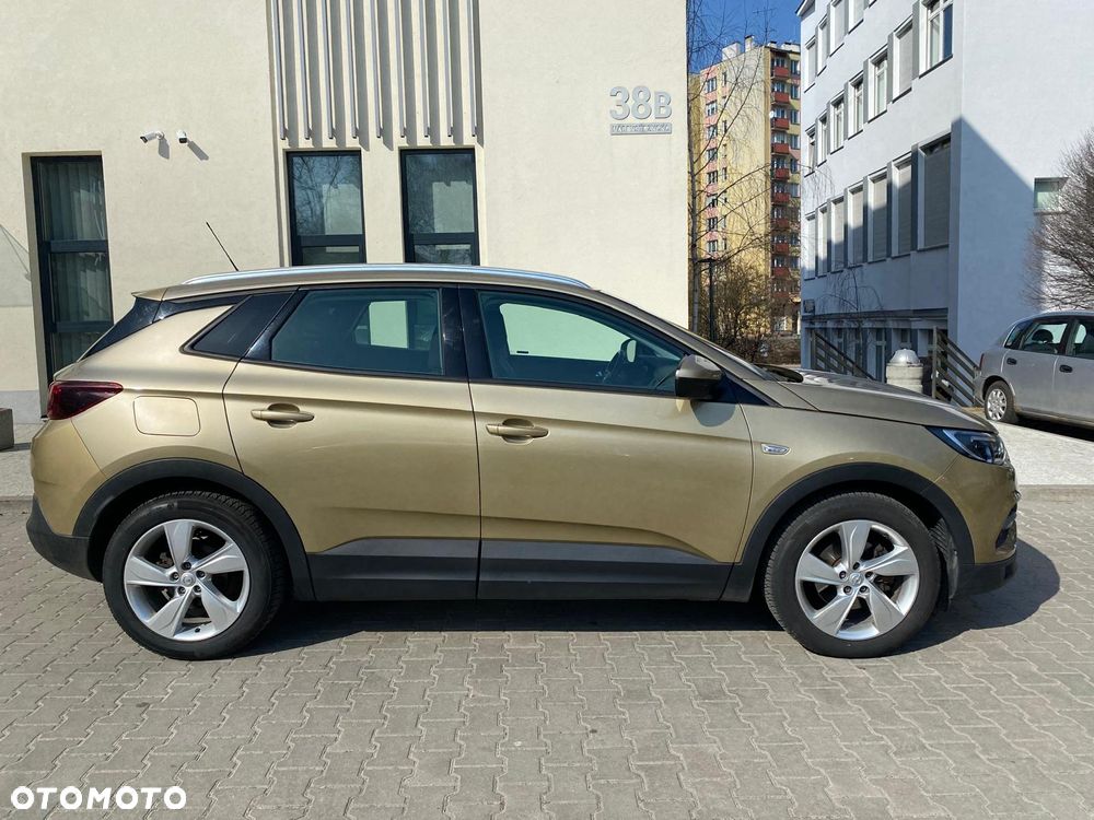 Opel Grandland X 1.2 Start/Stop Dynamic - 4
