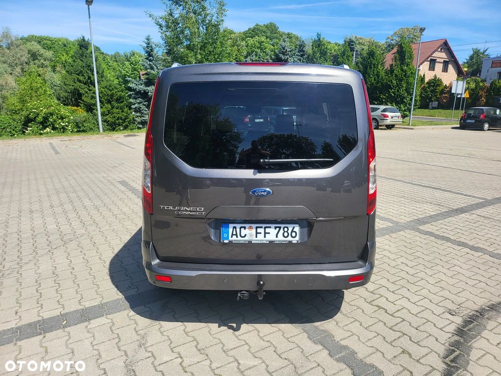 Ford Tourneo Connect Grand - 8