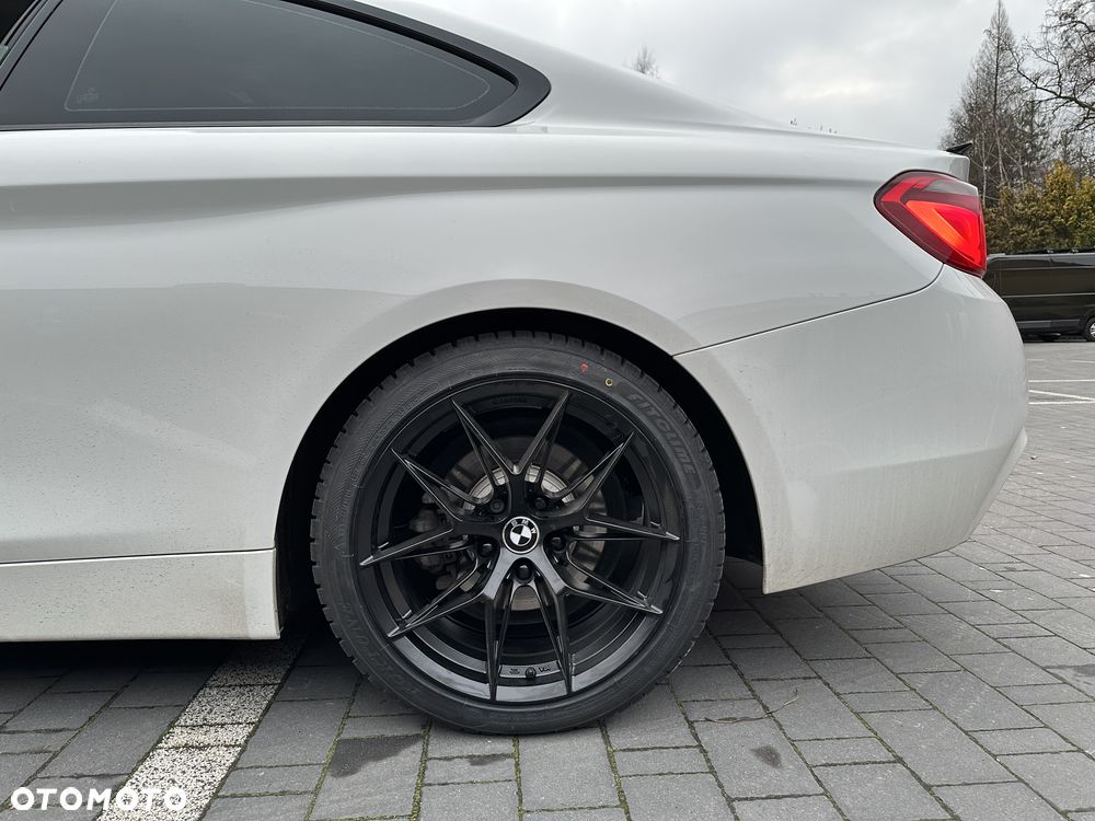 NOWE felgi 17 BMW 5x120 7.5j ET35 F10 Z3 Z4 E46 X1 X3 E83 F25 X5 E90 F30 F32 F34 GT F01 F12 F20 E87 F22 E60 xDrive Opel Insignia JR44 JR21 Styling M Pakiet Forzza Oregon Vossen HF7 alufelgi - 13