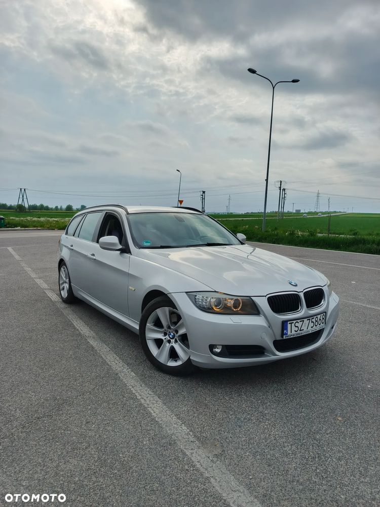 BMW Seria 3 318d - 1