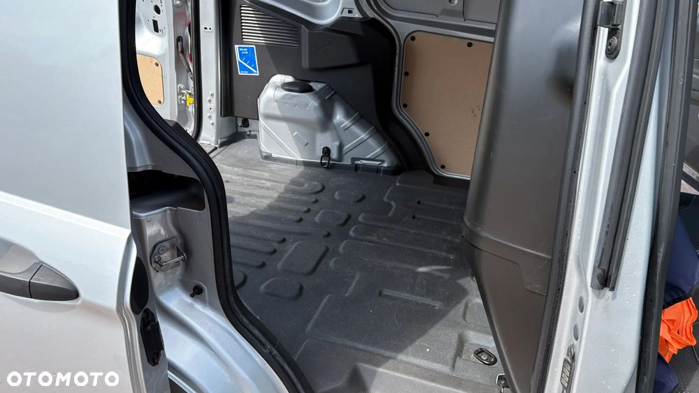 Ford Transit Courier Trend - 8