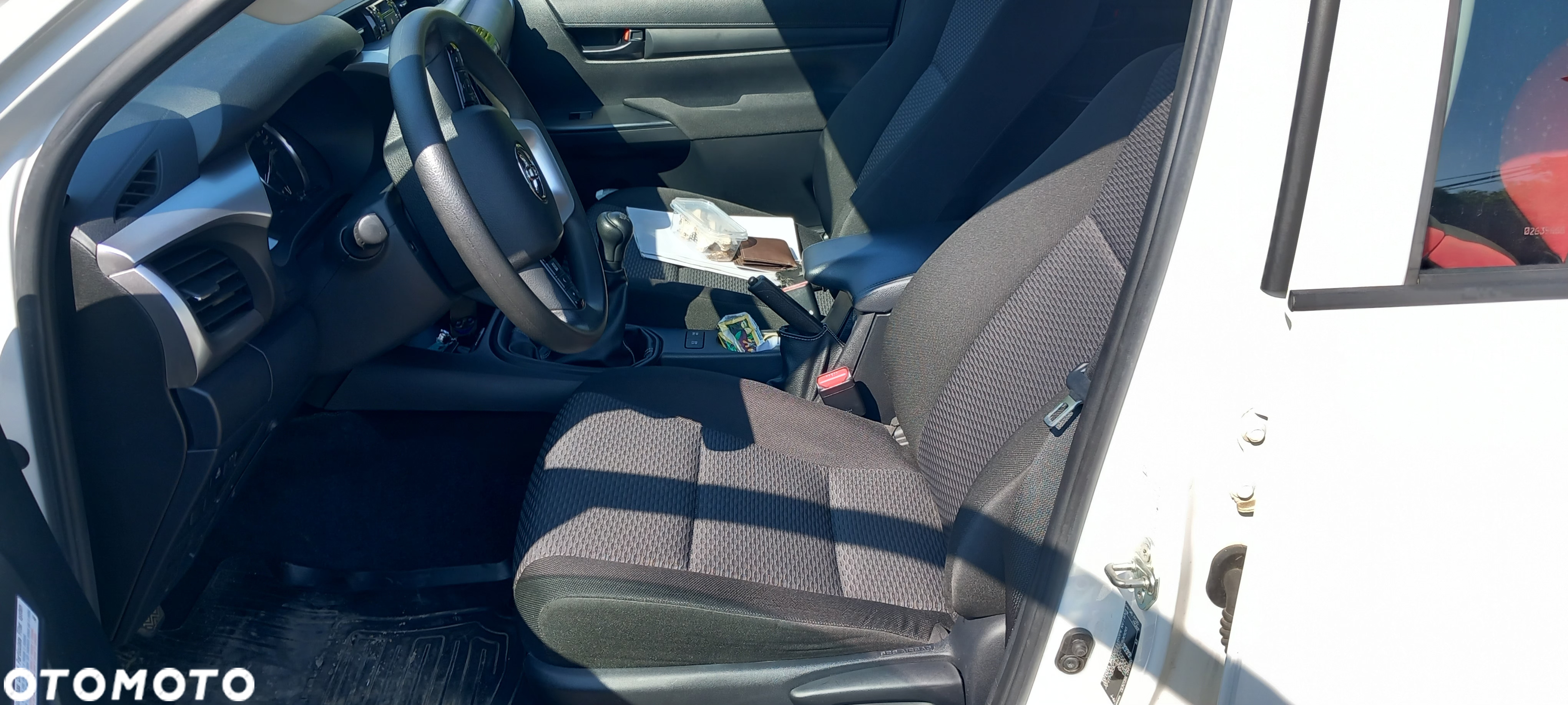 Toyota Hilux 2.4 D-4D Double Cab DLX 4x4 - 8