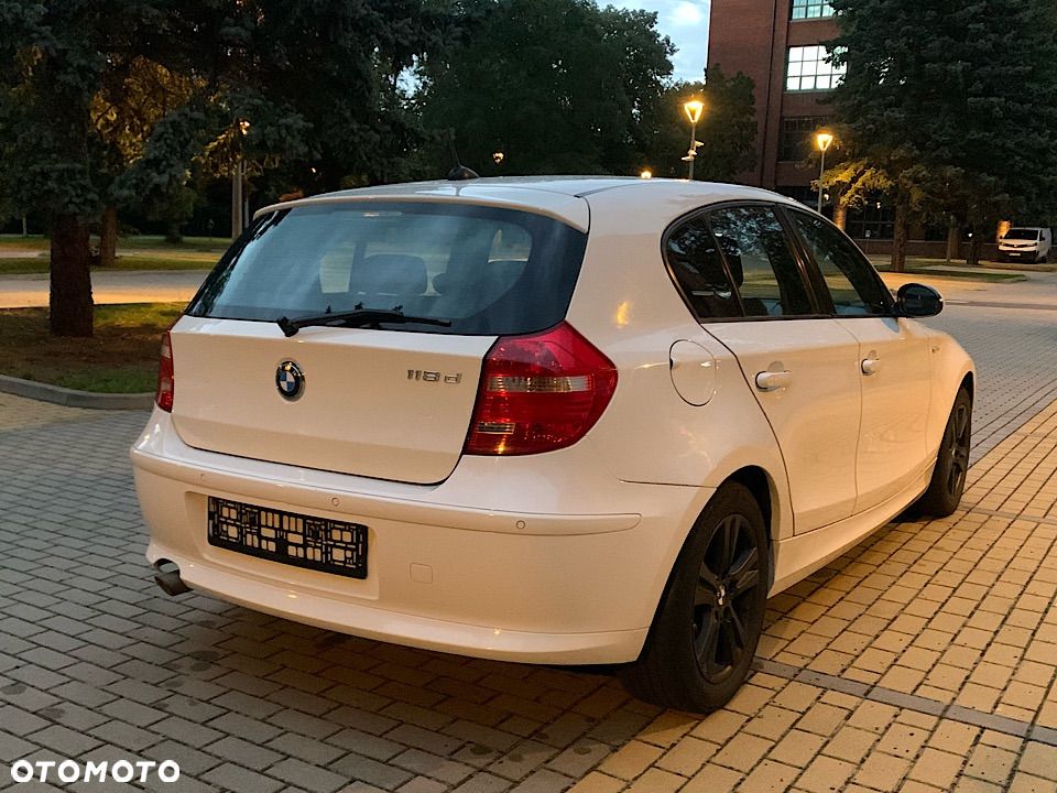 BMW Seria 1 - 14