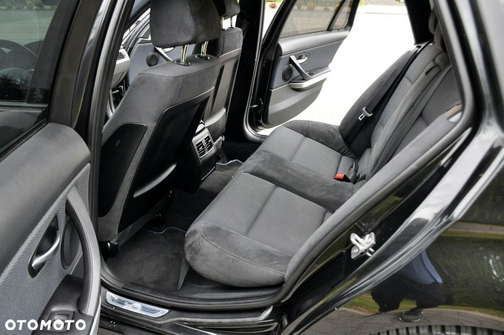 BMW Seria 3 - 22