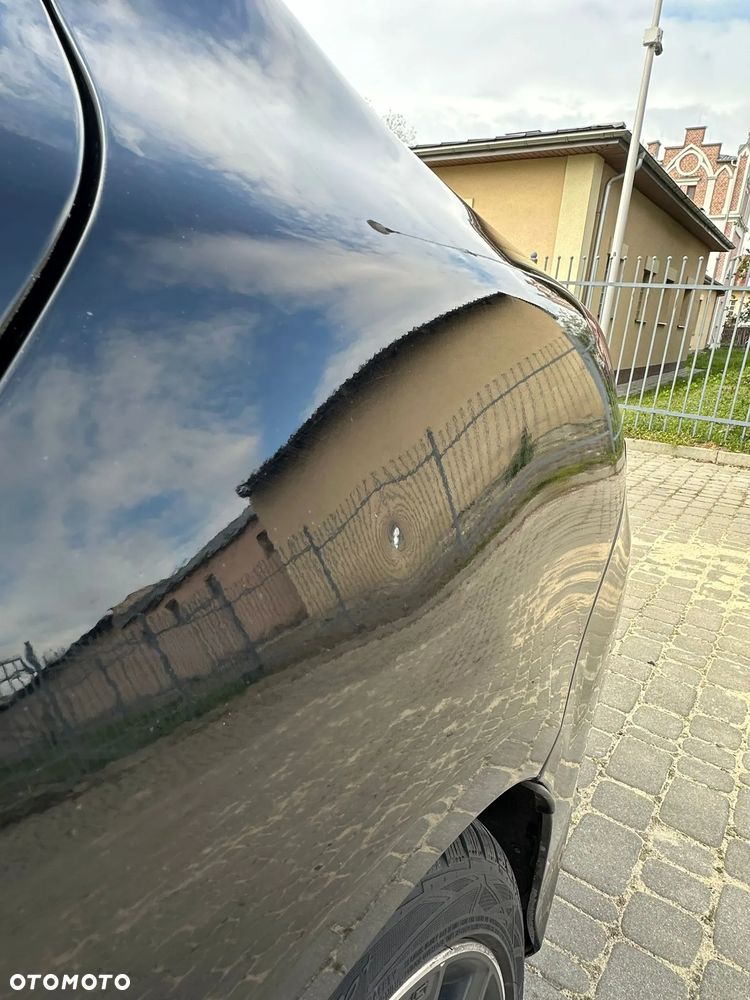 Mercedes-Benz Klasa C AMG 43 4Matic 9G-TRONIC - 17