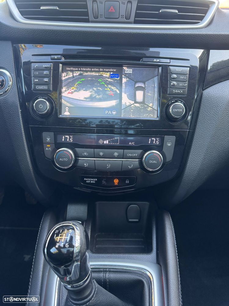 Nissan Qashqai 1.5 dCi Tekna Premium - 16