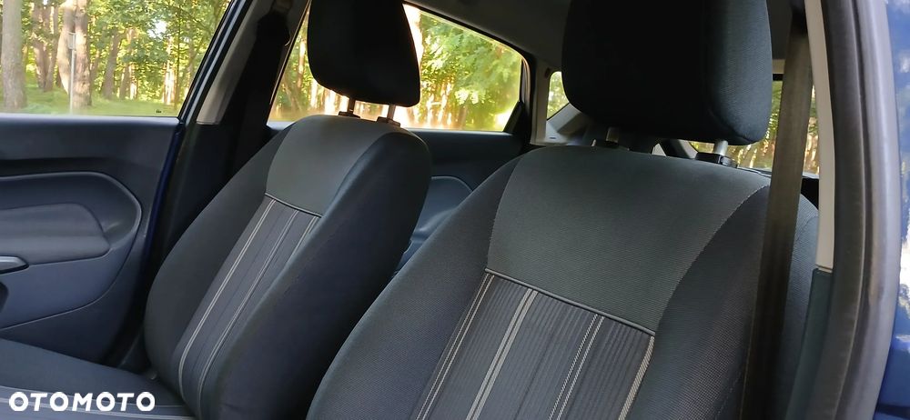 Ford Fiesta 1.25 Ambiente - 19