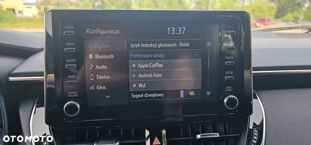 Toyota Corolla 1.8 Hybrid Comfort - 17