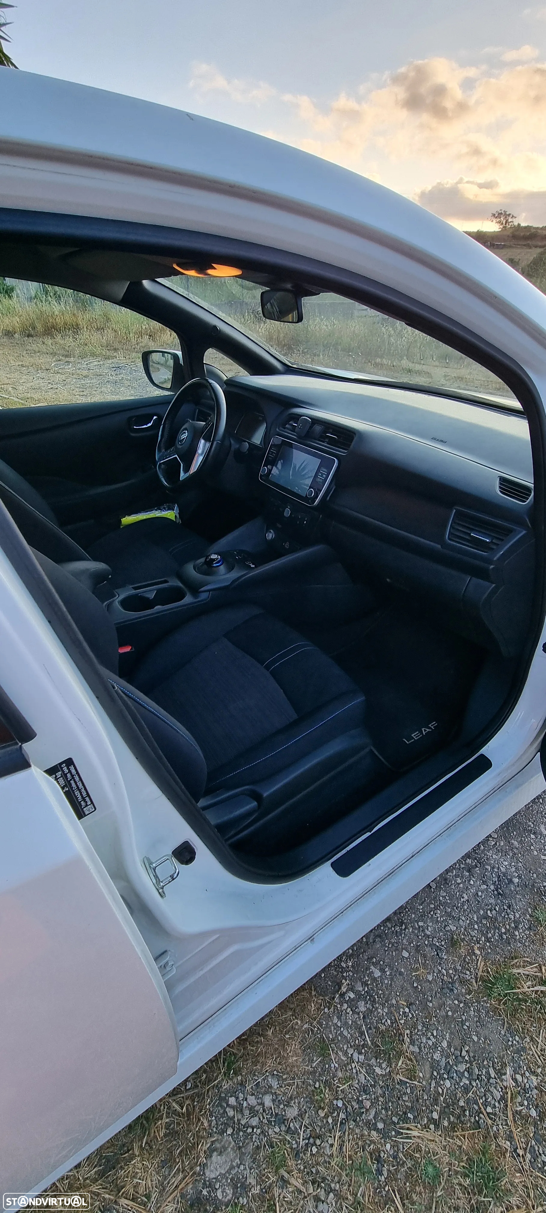 Nissan Leaf 40 kWh N-Connecta - 9