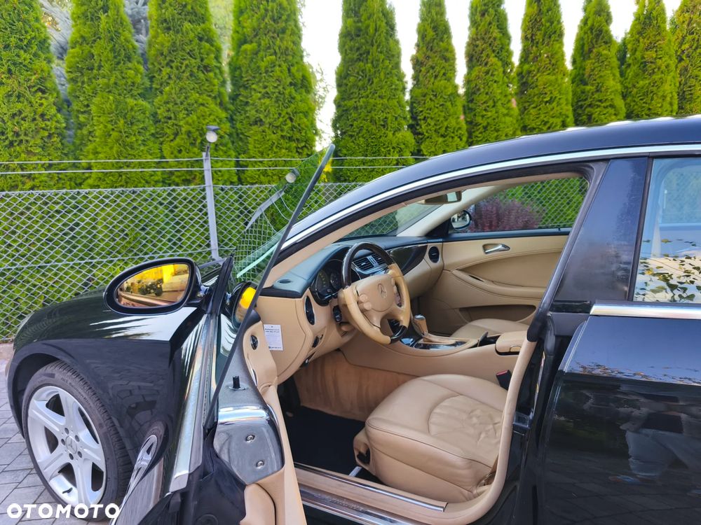 Mercedes-Benz CLS 500 - 19