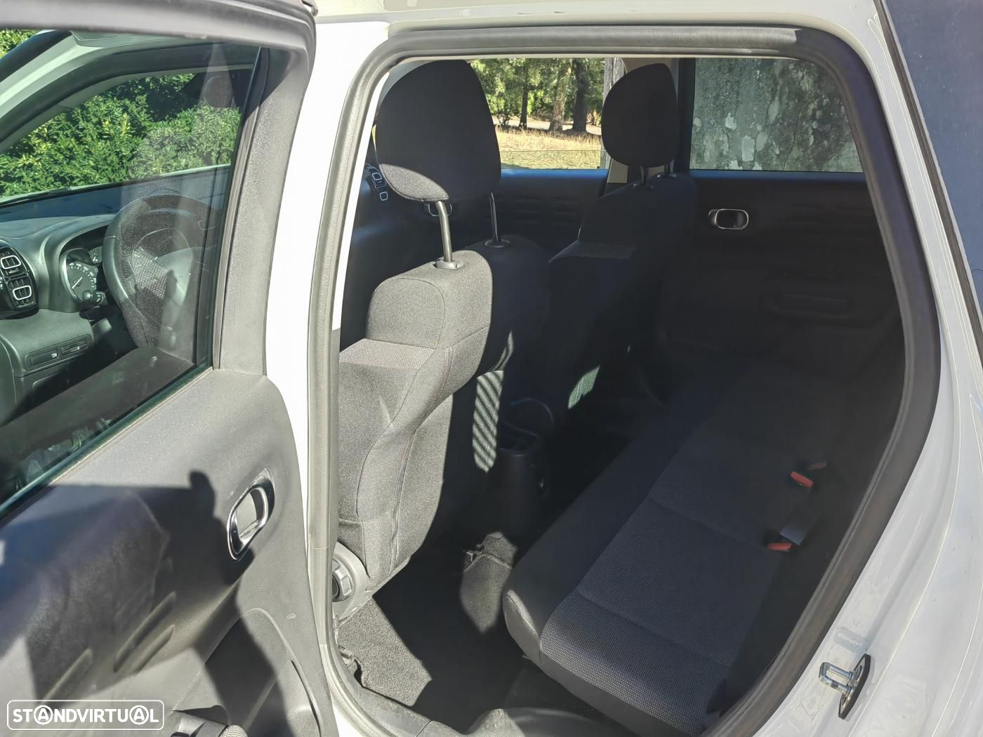 Citroën C3 Aircross 1.6 BlueHDi Feel S&S - 9