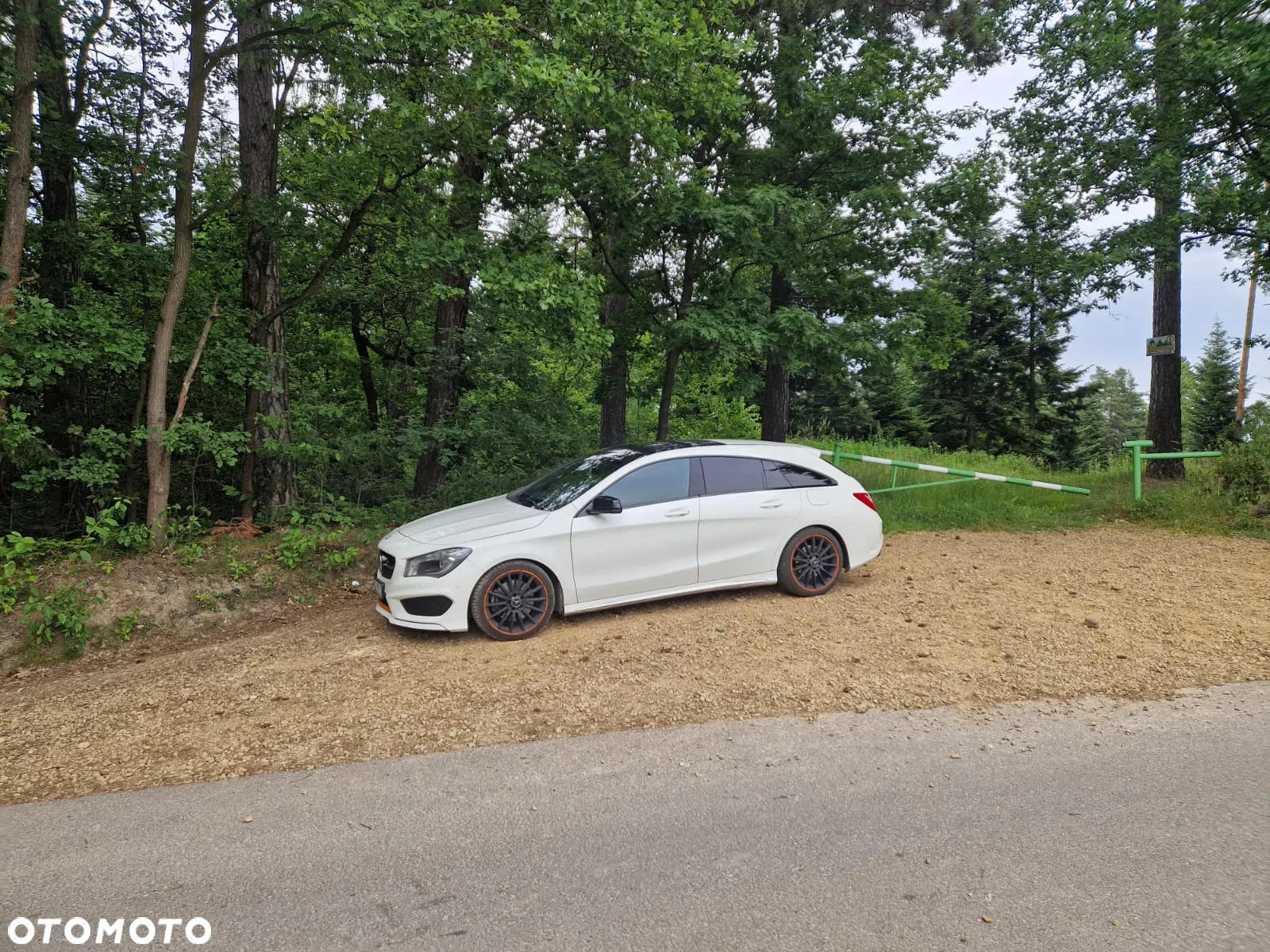 Mercedes-Benz CLA 250 4-Matic AMG Line - 8