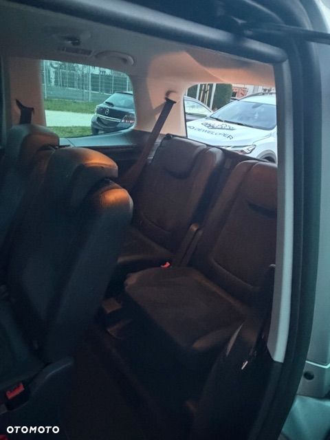 Volkswagen Sharan 2.0 TDI BMT Comfortline - 16