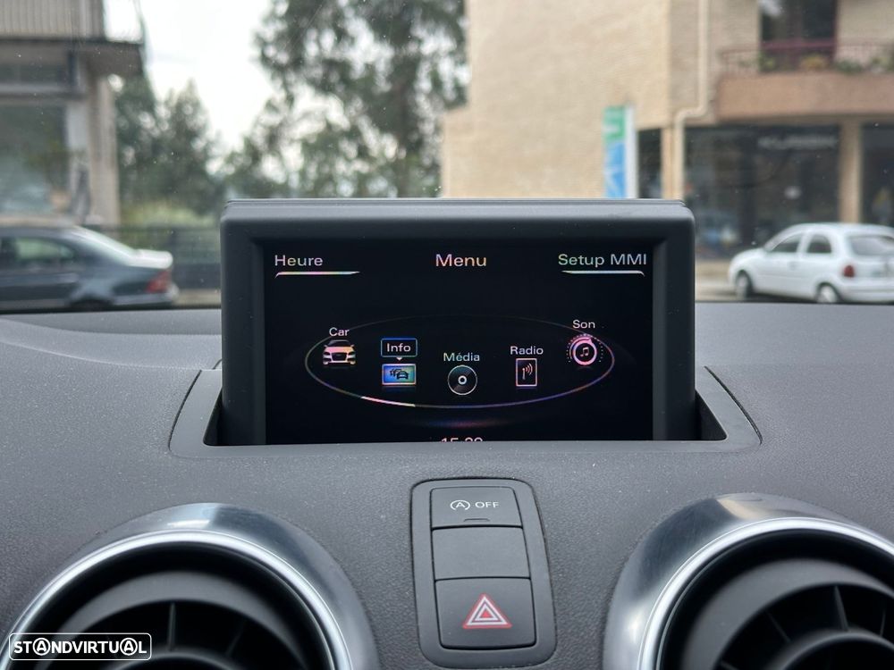 Audi A1 1.6 TDI S-line - 12