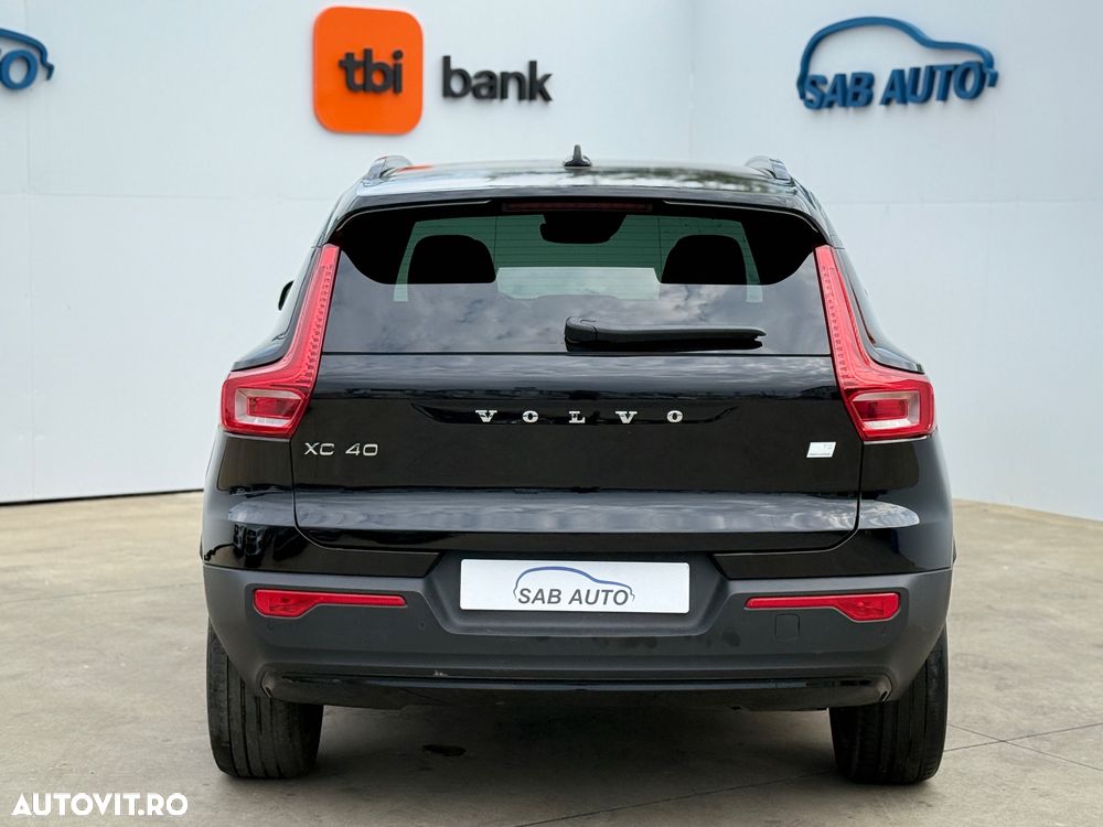 Volvo XC 40 Recharge T5 Twin Engine AT7 R-Design - 17