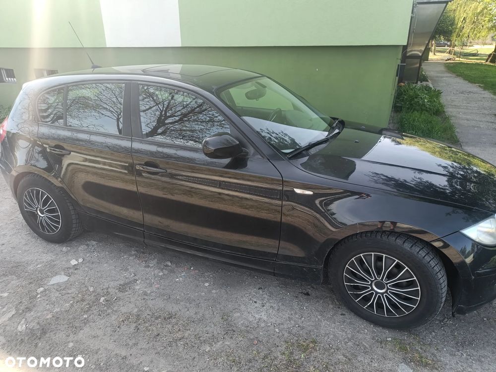 BMW Seria 1 116d - 2