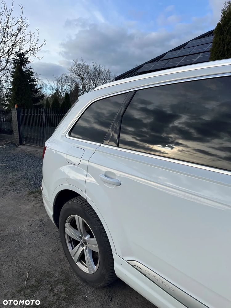 Audi Q7 - 3