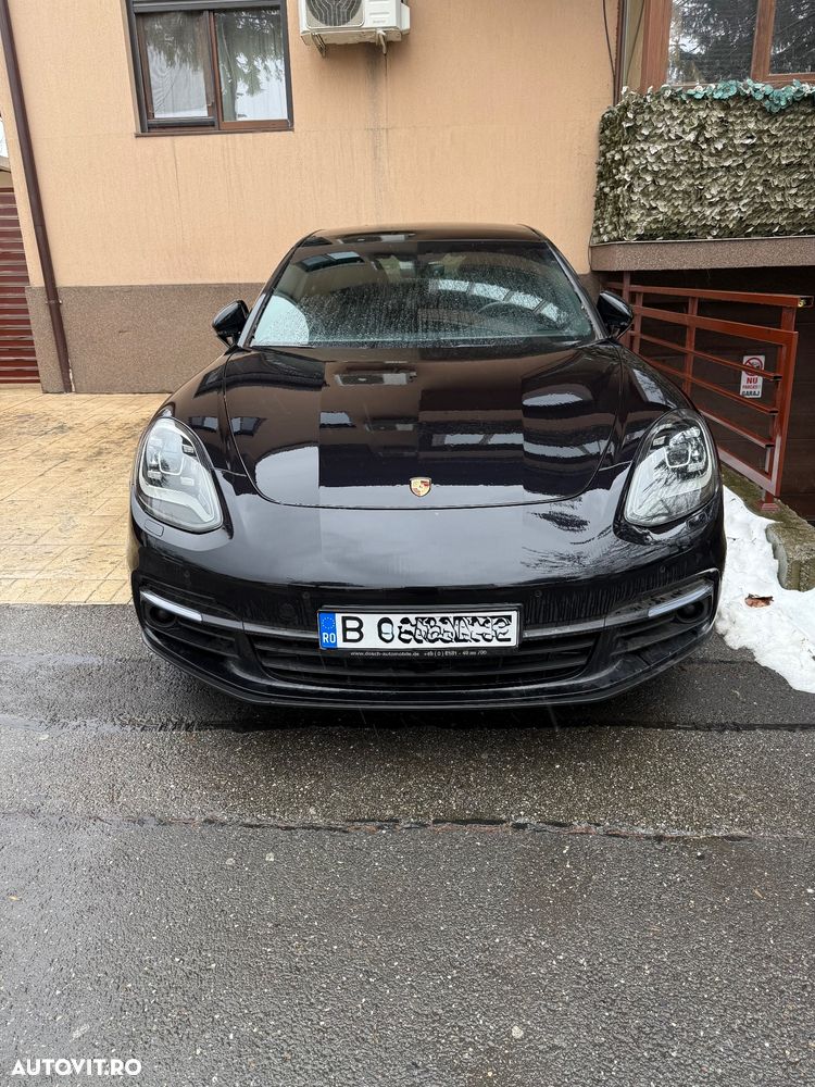 Porsche Panamera 4S - 1