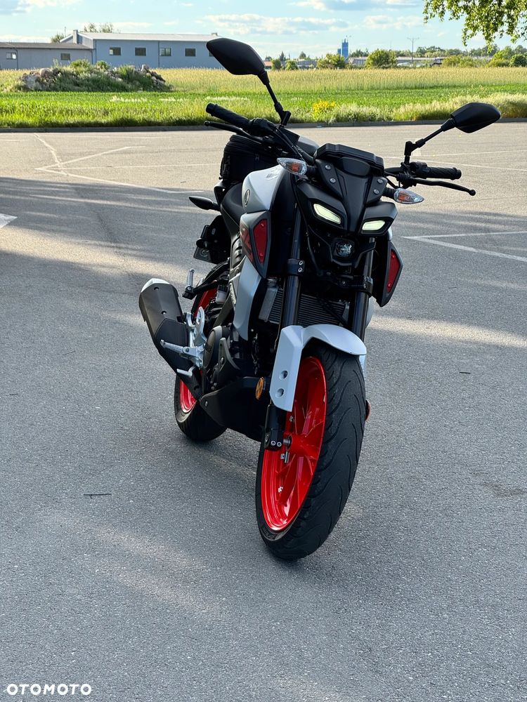 Yamaha MT - 2