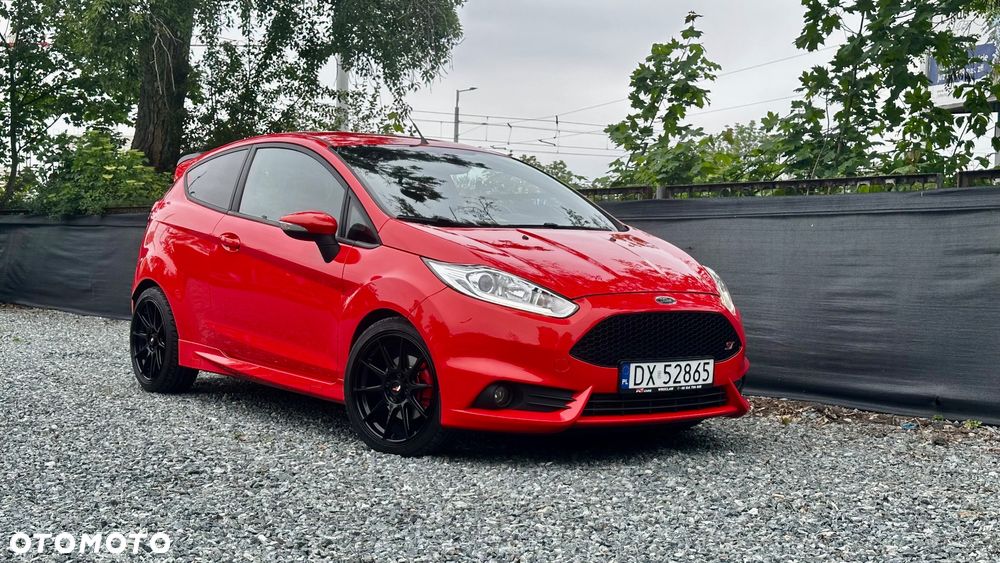Ford Fiesta 1.6 EcoBoost mit Leder-Sport-Paket ST - 1