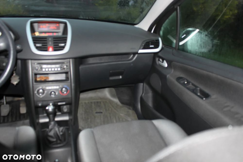 Peugeot 207 1.4 Presence - 7
