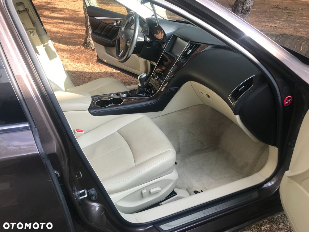 Infiniti Q50 2.2d Premium Sound Studio by Bose - 9