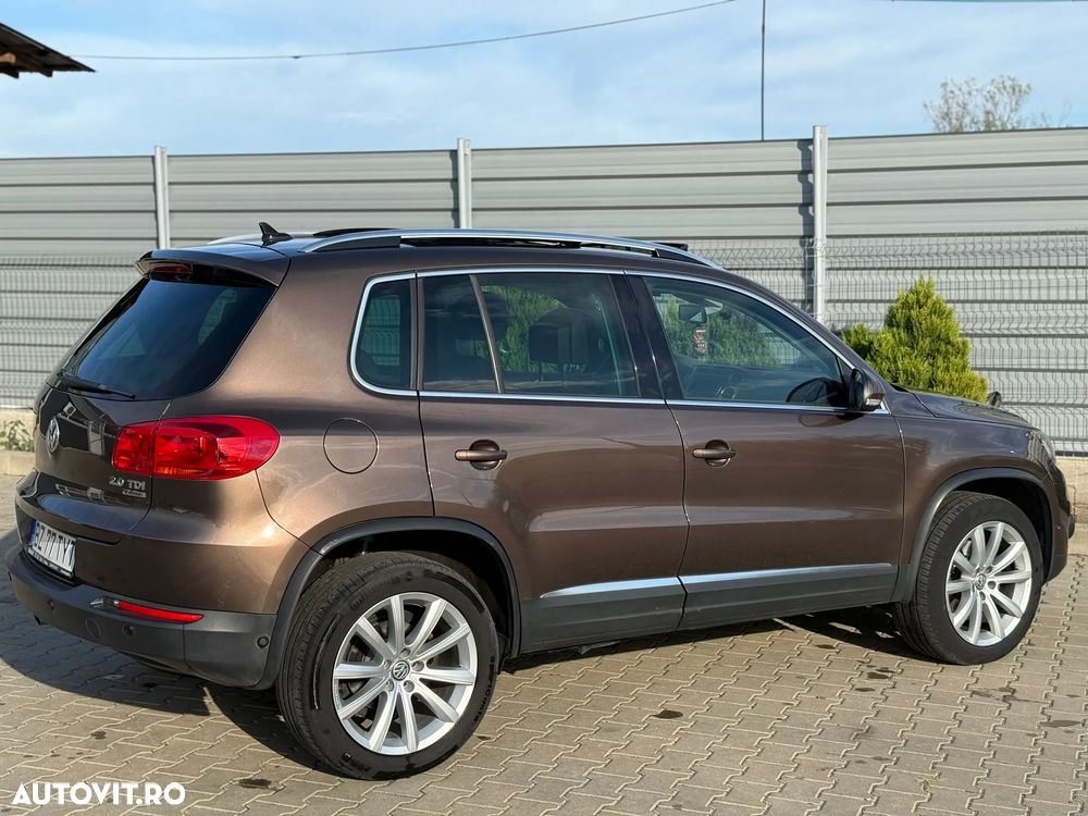 Volkswagen Tiguan 2.0 TDI 4Motion DSG Sport & Style - 2