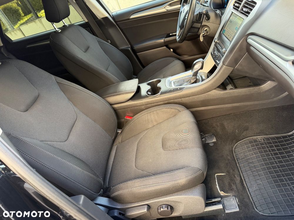 Ford Mondeo - 16