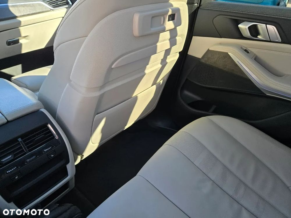BMW X5 xDrive40i sport - 12
