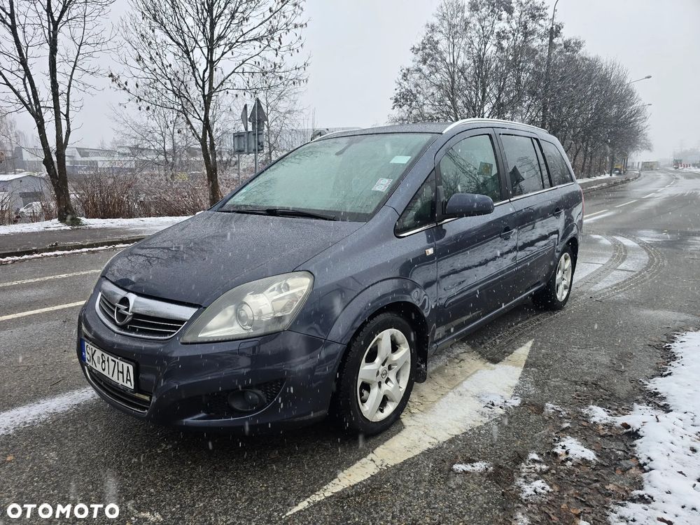 Opel Zafira 1.7 CDTI Cosmo - 3