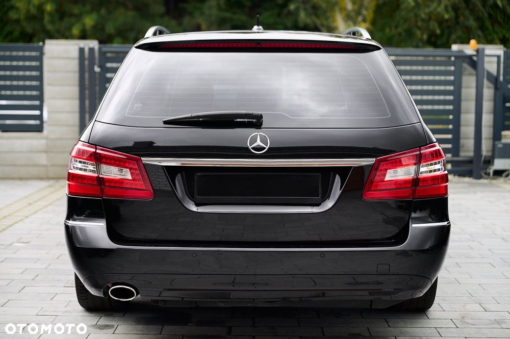Mercedes-Benz Klasa E - 11