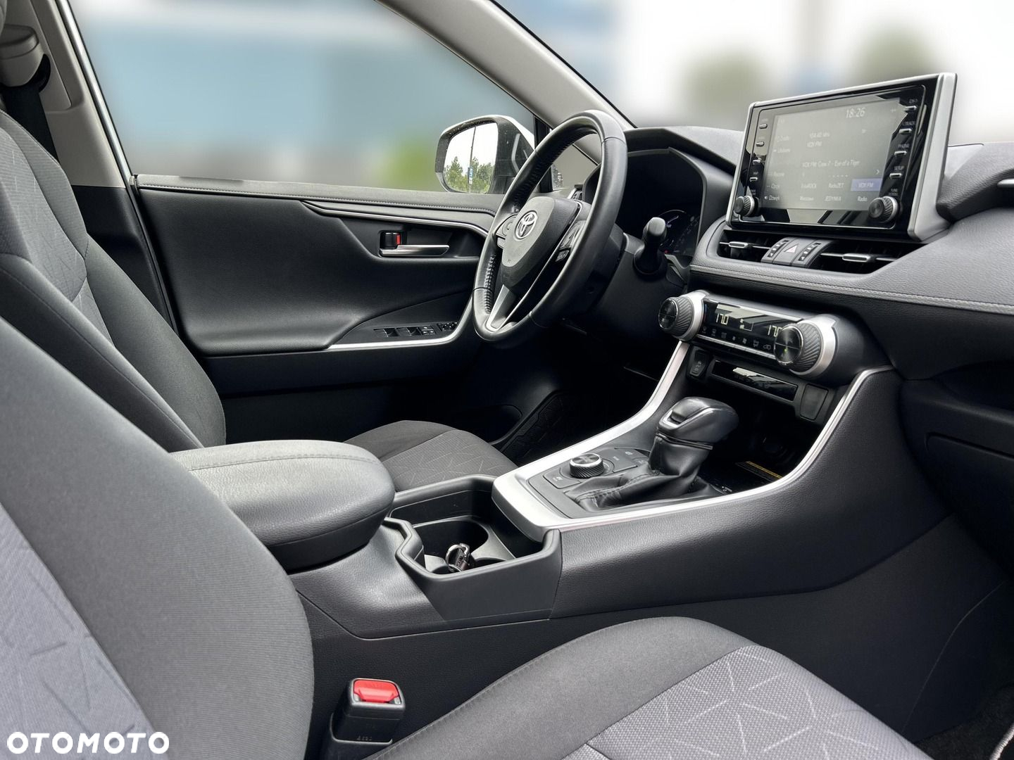 Toyota RAV4 - 13