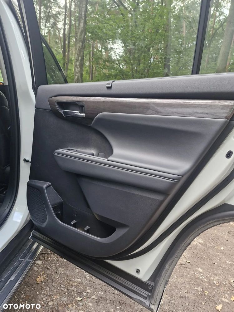 Toyota Highlander 2.5 Hybrid Executive - 18