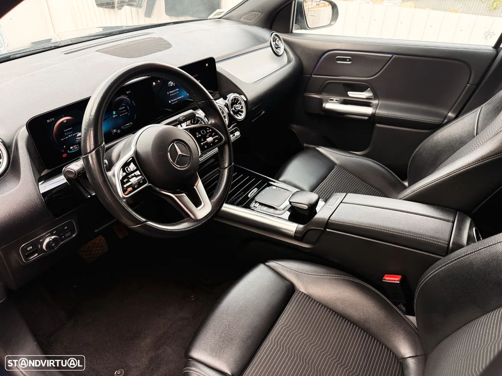 Mercedes-Benz EQA 250 - 12