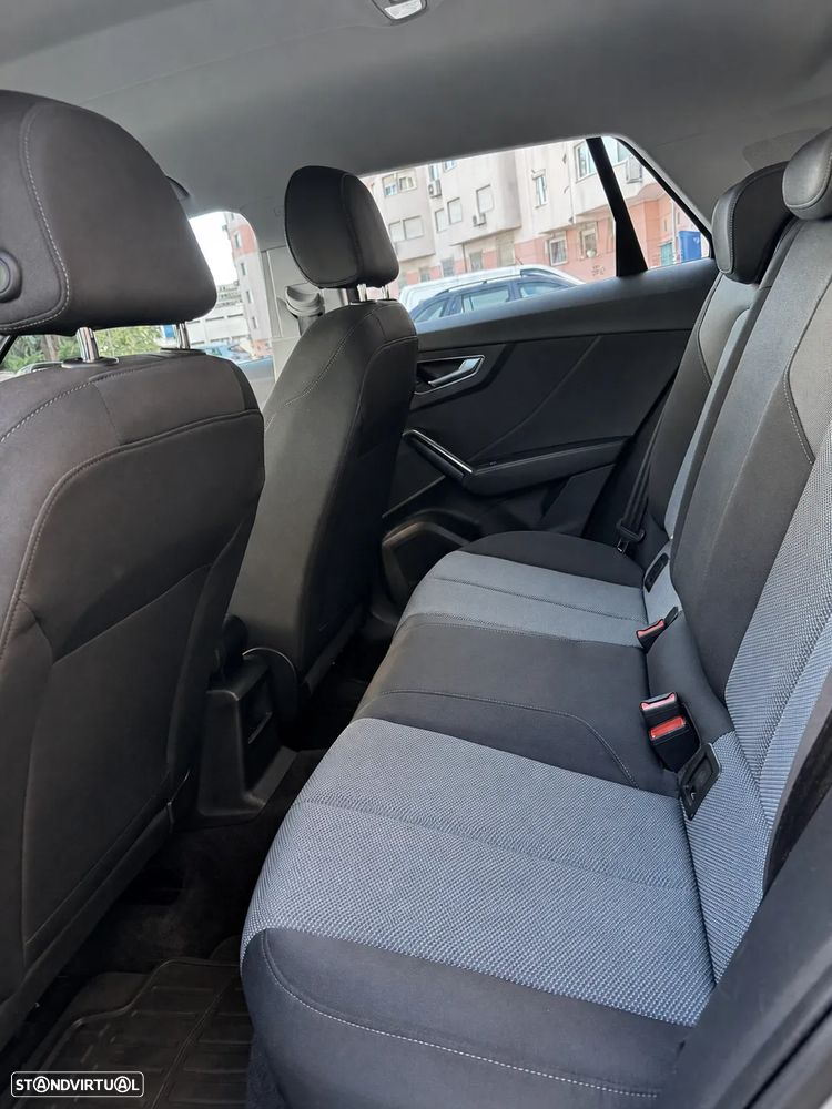 Audi Q2 1.6 TDI S tronic design - 8