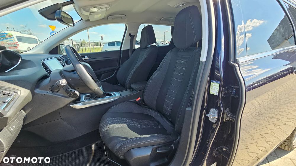 Peugeot 308 1.2 PureTech Allure S&S - 7