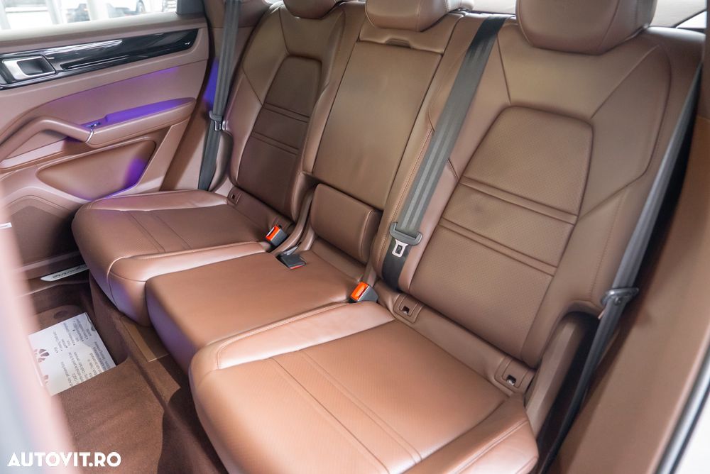 Porsche Cayenne Coupe E-Hybrid Tiptronic S - 29