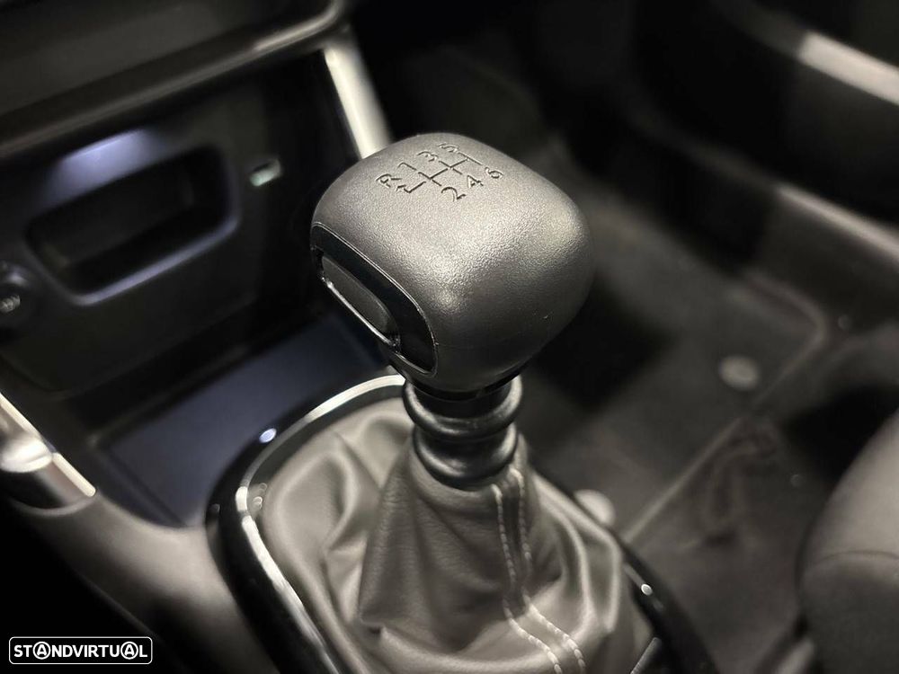 Citroën C3 Aircross 1.2 PureTech Plus - 20